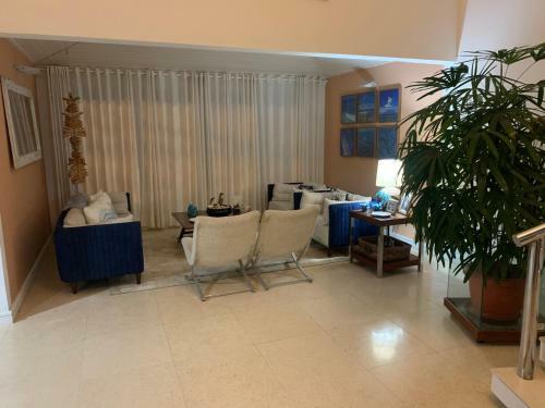 Mans�o Beira Mar Em Geriba B�zios