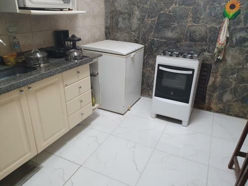 Casa Com 4 Quarto Em Buzios - 2 Suites - Perto De Tudo