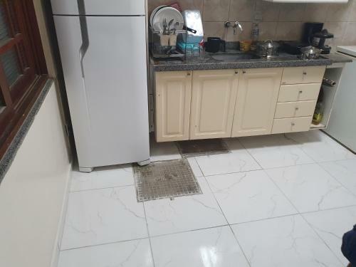 Casa Com 4 Quarto Em Buzios - 2 Suites - Perto De Tudo