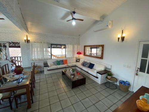 B�zios House Em Gerib�