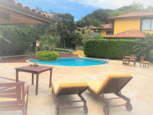 Casa Em B�zios - A Poucos Passos Da Praia Da Ferradura