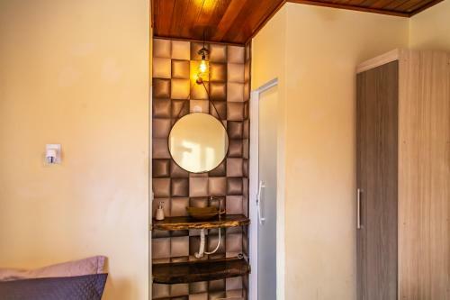 Linda Casa Com Piscina Bosque De Geriba