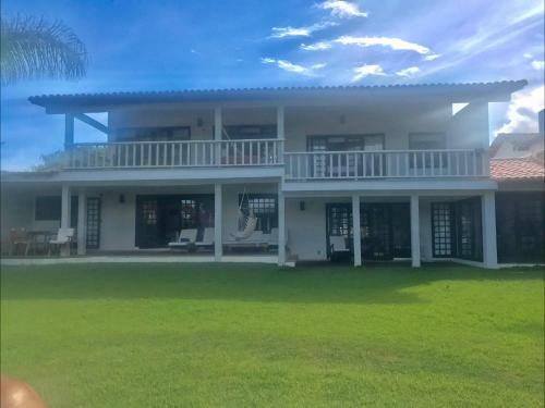 Luxury Estate Villa On The Beach