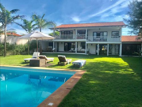 Luxury Estate Villa On The Beach