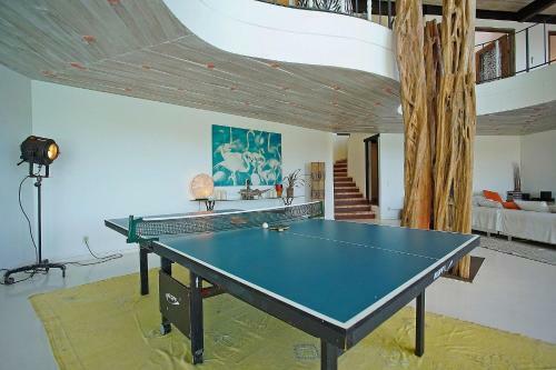 Encantos Da Praia Da Ferradura - Conforto E Requinte!