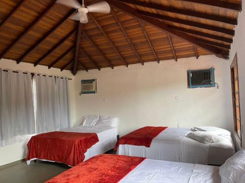 Casa Com Piscina A 200 Metros Do Centro