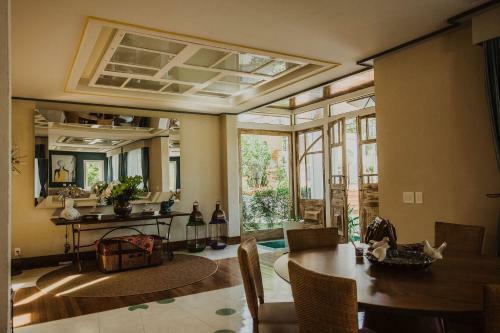 Mans�o Paradise - Praia E Requinte!