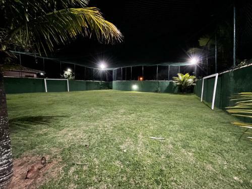 Casa De Praia Com Churrasqueira Privativa E Piscina