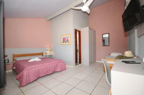 Hostal Leoli Pousada