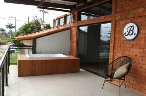 Apartamento Linda E Moderna Casa Em B�zios Com Jacuzzi E Piscina
