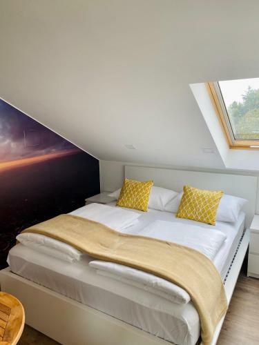 Beewood Apartment