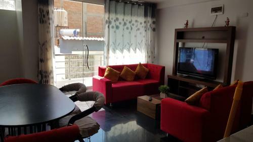 Apartamento Departamento Completamente Amoblado En Hu�nuco