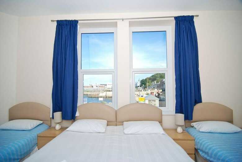 Hotel The Aqua