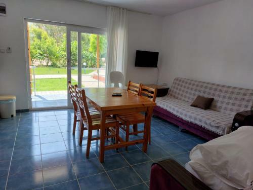 Adrasan Parlak Apart