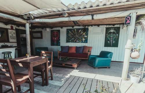 Hostal Pah Hostel