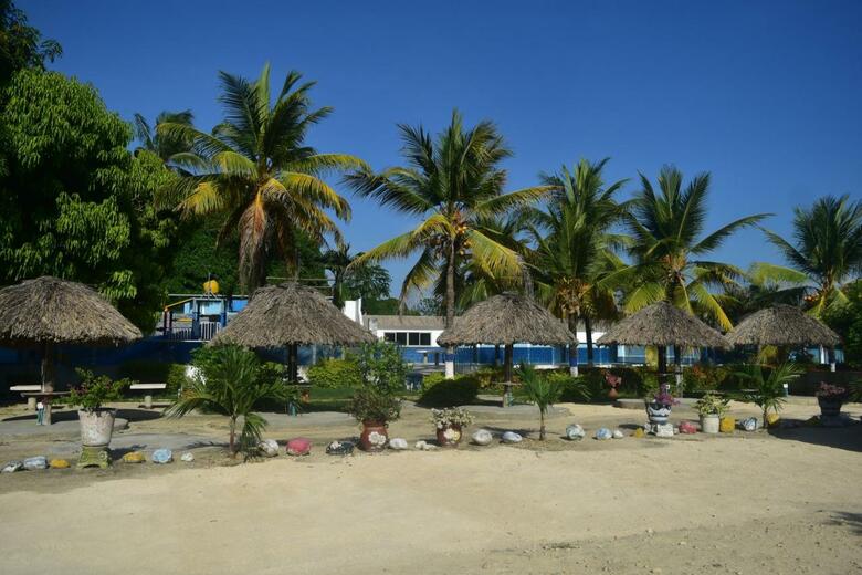 Caba�a En Cove�as En Acogedor Conjunto Residencial