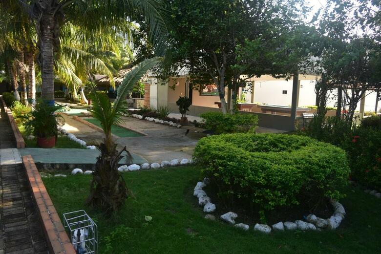 Caba�a En Cove�as En Acogedor Conjunto Residencial