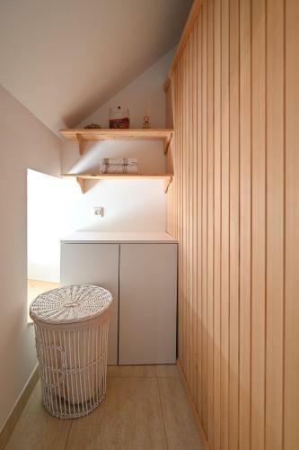 Apartment ?tros With Private Sauna