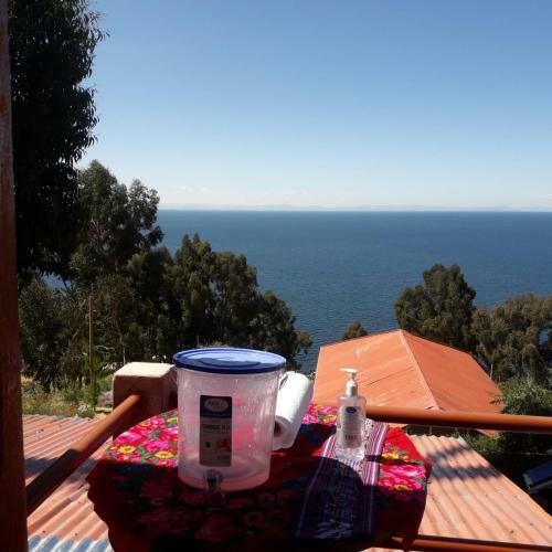Bed & Breakfast Taquile Hospedaje Pablo Vista Al Lago