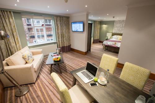 Stanneylands Hotel