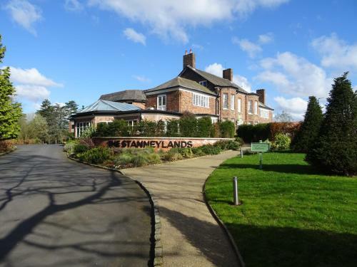 Stanneylands Hotel