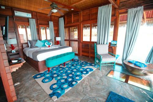Hotel Azul Over-the-water Resort