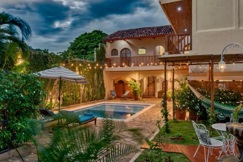 Hotel Secret Garden