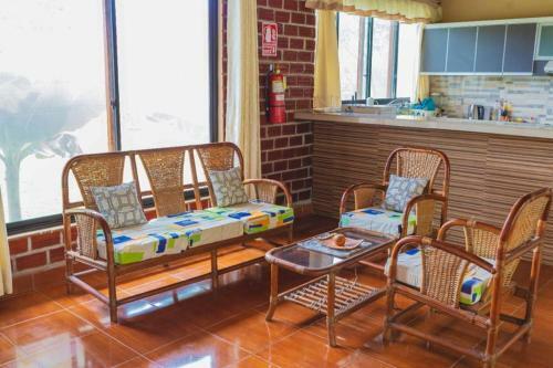 Bed & Breakfast Saraya Lodge & Camping