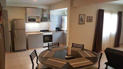 Apartamento Carnaval P/6 - 2 Dorm - Amplio Y A 5' Del Centro
