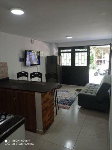 Hermoso Apartaestudio Con Parqueadero