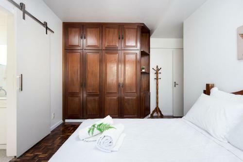 Like Home - Aconchegante Apartamento Com Vista Mar - 4 Dormit�rios