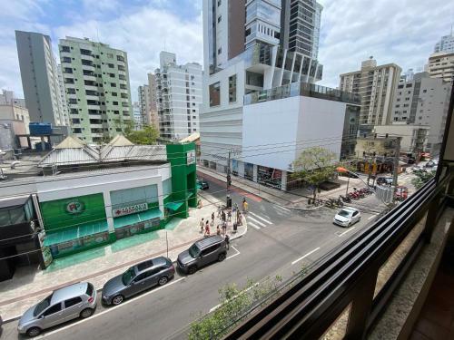 Apartamento Av. Brasil A 50m Do Mar