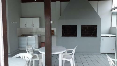 Apartamento Apto Bc - 500m Da Praia
