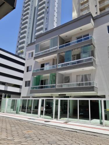 Apartamento Apto Bc - 500m Da Praia