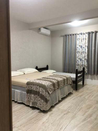 Casa Com Piscina Balne�rio Cambori�