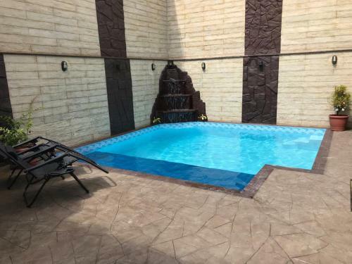 Casa Com Piscina Em Balne�rio Cambori�