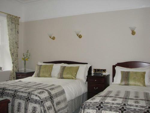 Bed & Breakfast Gwrach Ynys Country Guest House