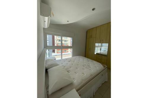Apartamento Frente Mar Balne�rio Cambori�