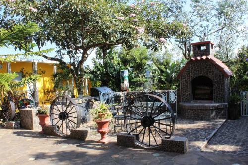 Albergue Las Casitas Hostal-ataco
