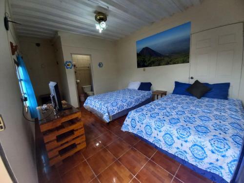 Hostal & Bar Las Veraneras