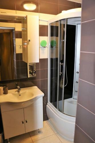 Apartamento Ubytovanie Tri Ru?e