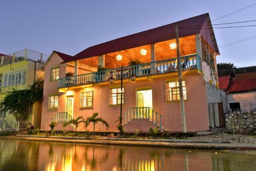 Hostal Don Cenobio