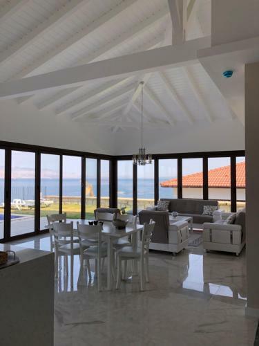 Villa Chios Ormen