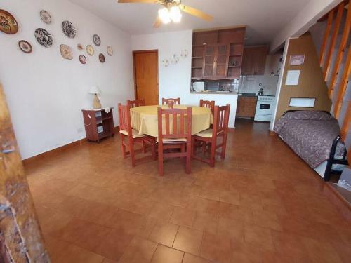 Apartamento Duplex En Complejo Residencial