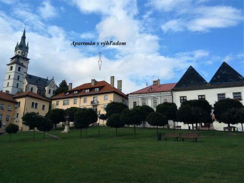 Apartm�n S V�h?adom