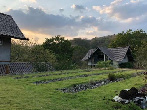 Hotel Breathe Healing & Wellness