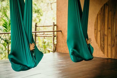 Hotel Breathe Healing & Wellness