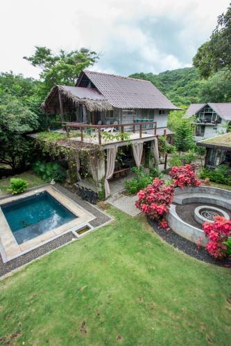 Hotel Breathe Healing & Wellness
