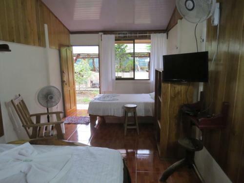 Poponjoche Lodge Ca�o Negro