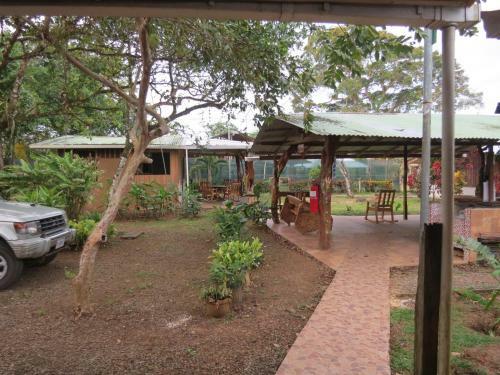 Poponjoche Lodge Ca�o Negro